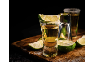 Gealterten Tequila trinken